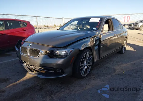 2017 BMW 330I z USA, uszkodzony, nr VIN WBA8B9G55HNU50015